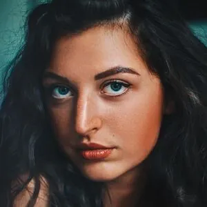 Anna Victoria Binnebößel