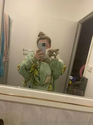 averagecosplays