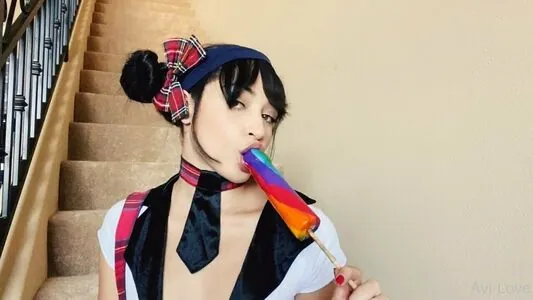 avilovexxx