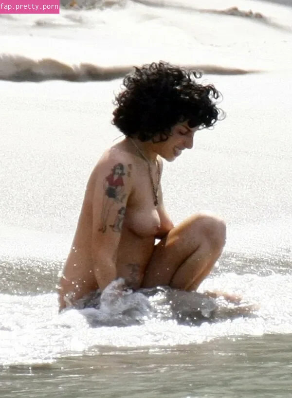 Amy Winehouse - Photo #09