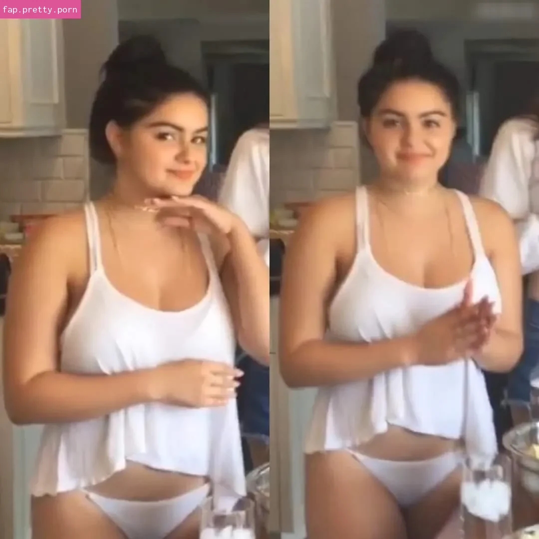Ariel Winter - Photo #63