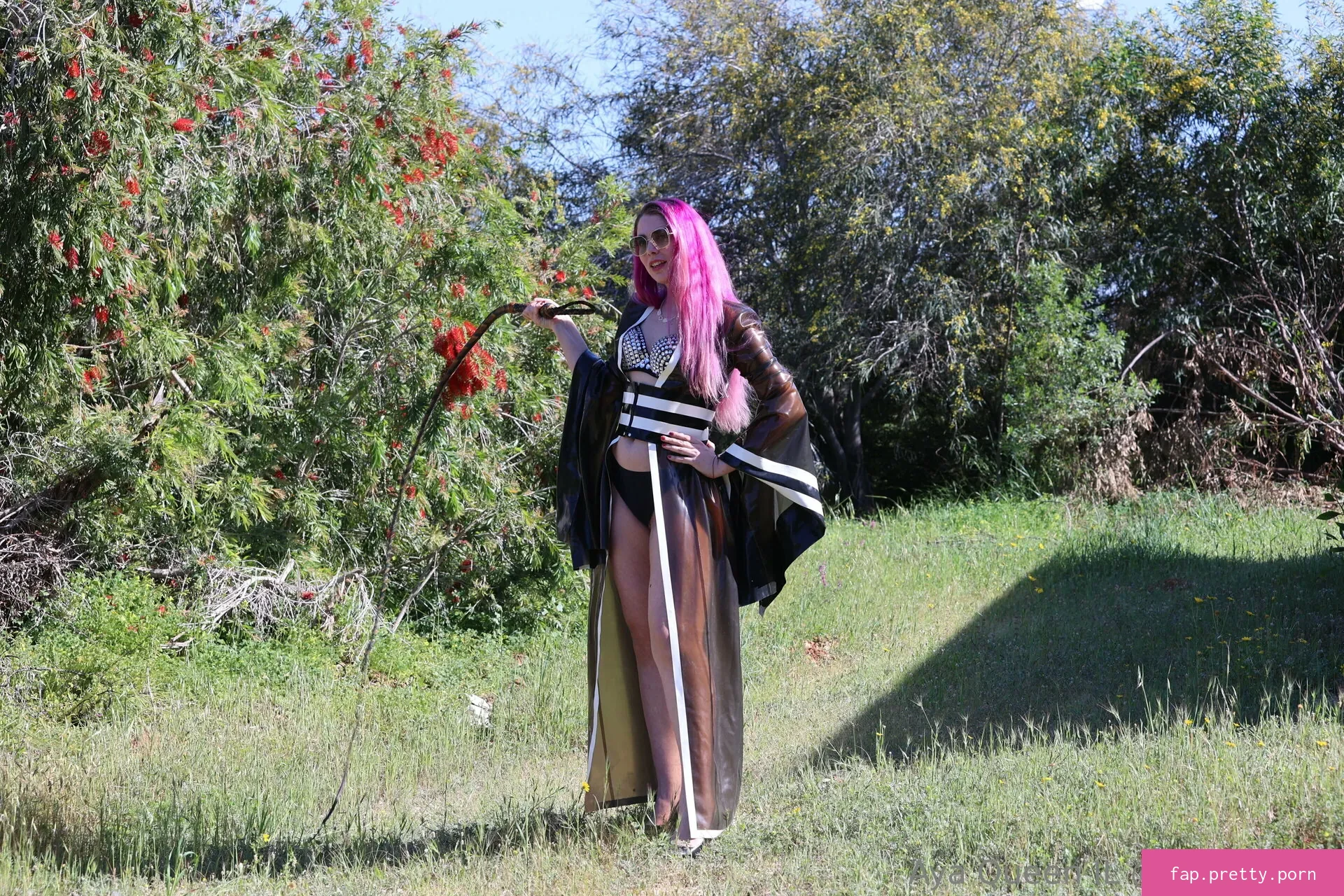 ayaqueenil - Photo #56