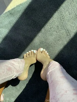ayishadiazfeet