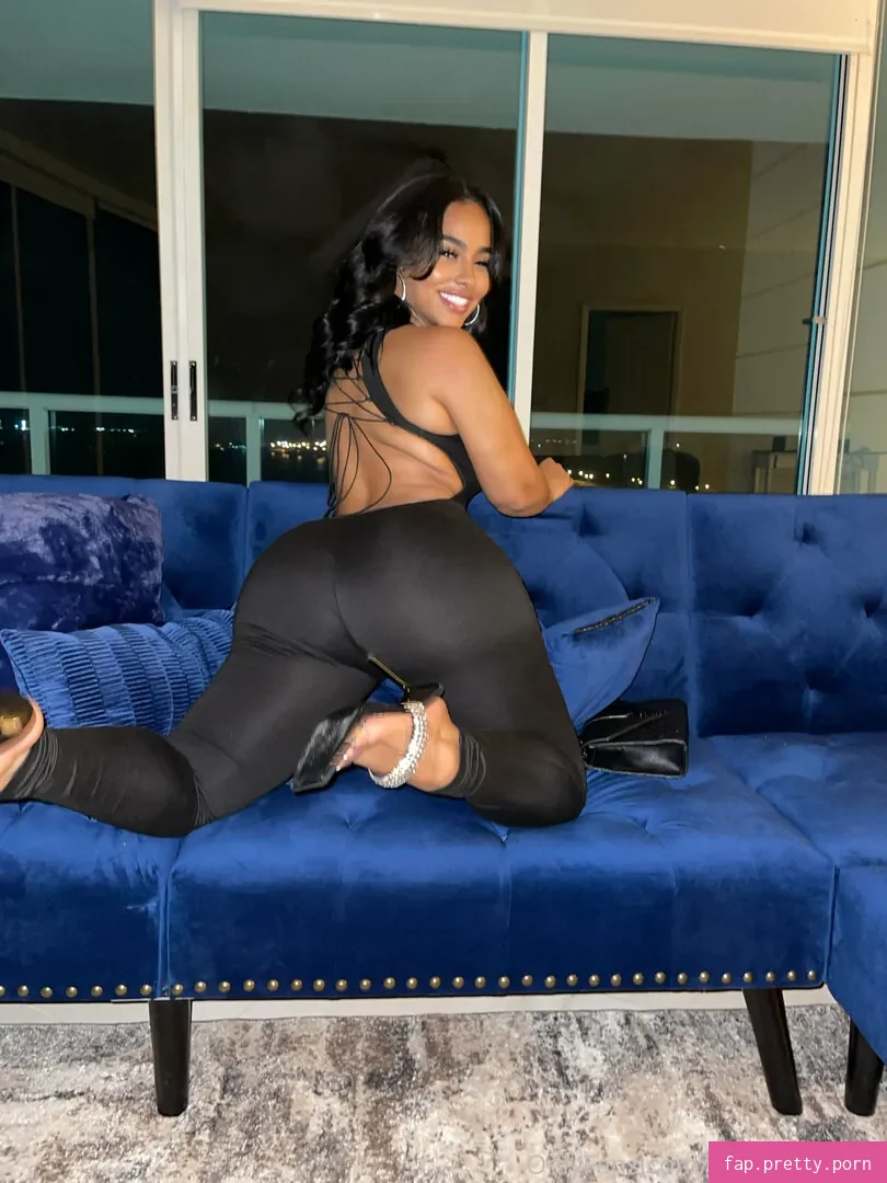 ayishadiazfeet - Photo #18