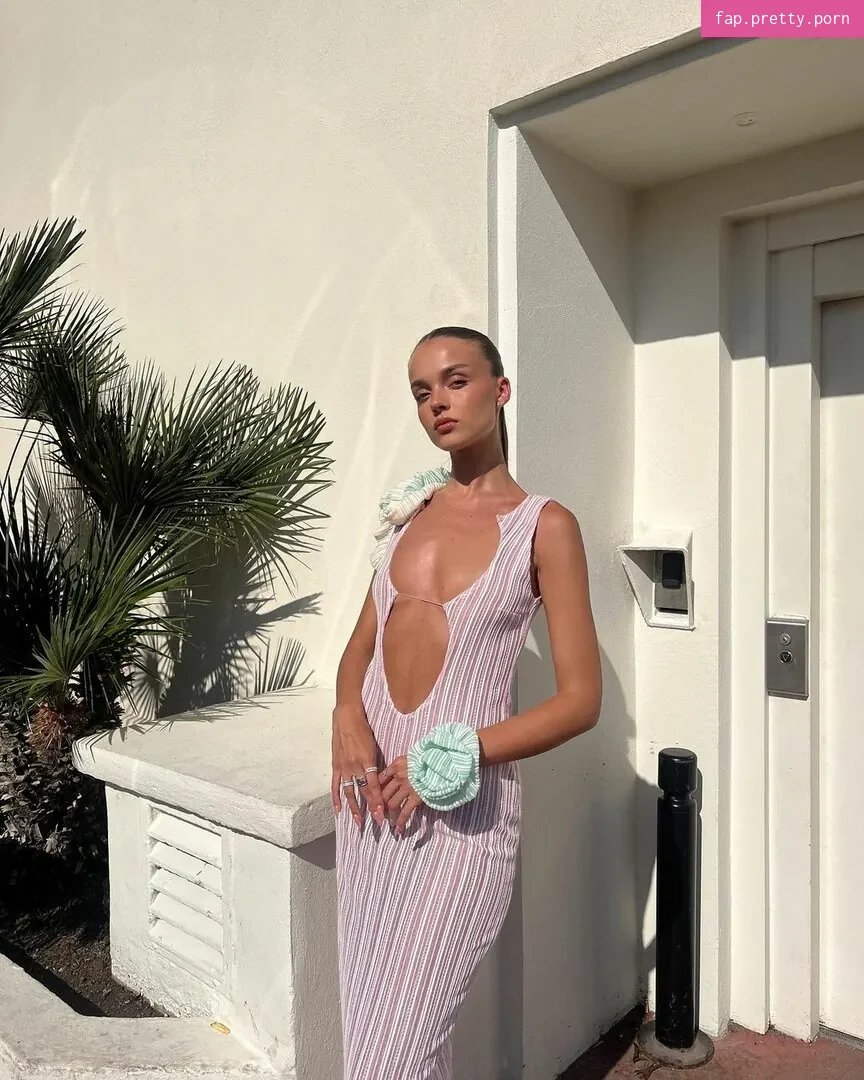 Anna Zak - Photo #53