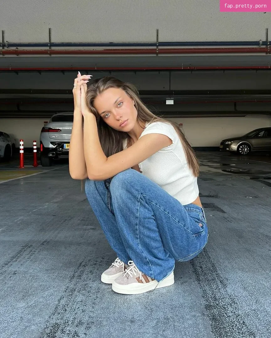 Anna Zak - Photo #71