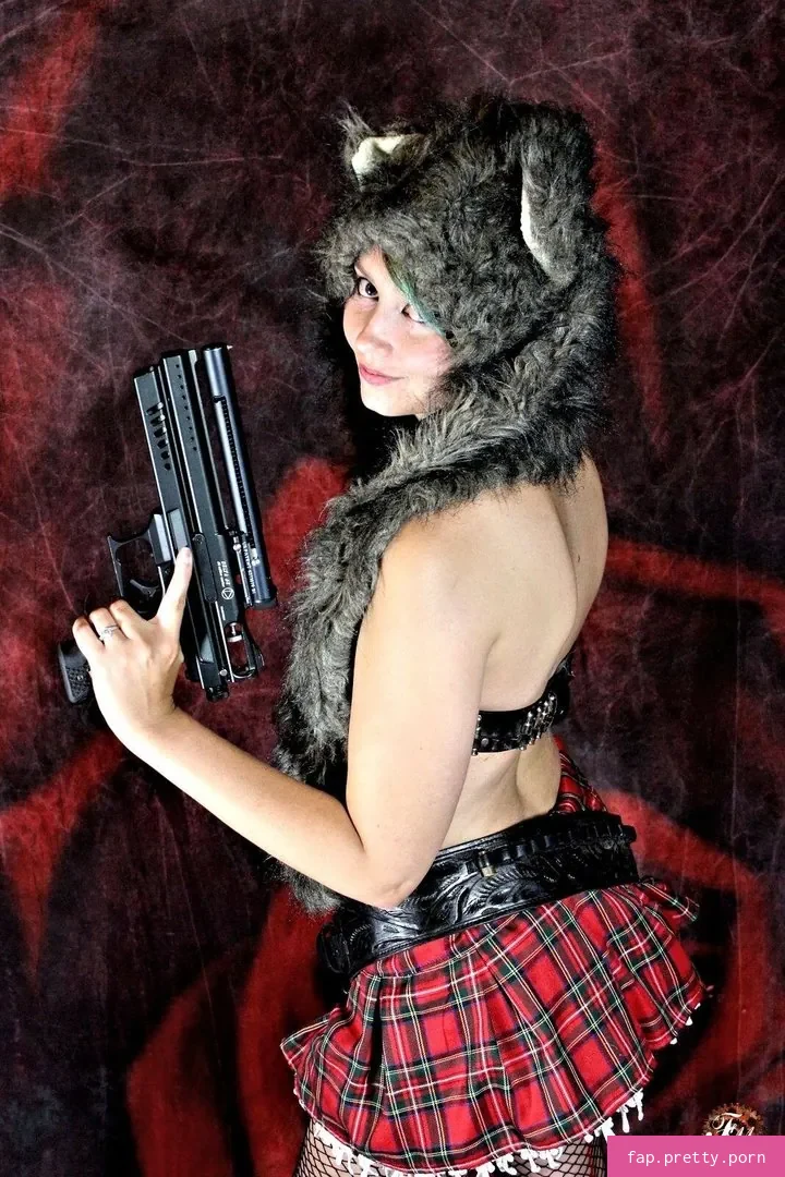 Avalon Zuercher - Photo #49