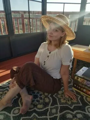 Avalon Zuercher