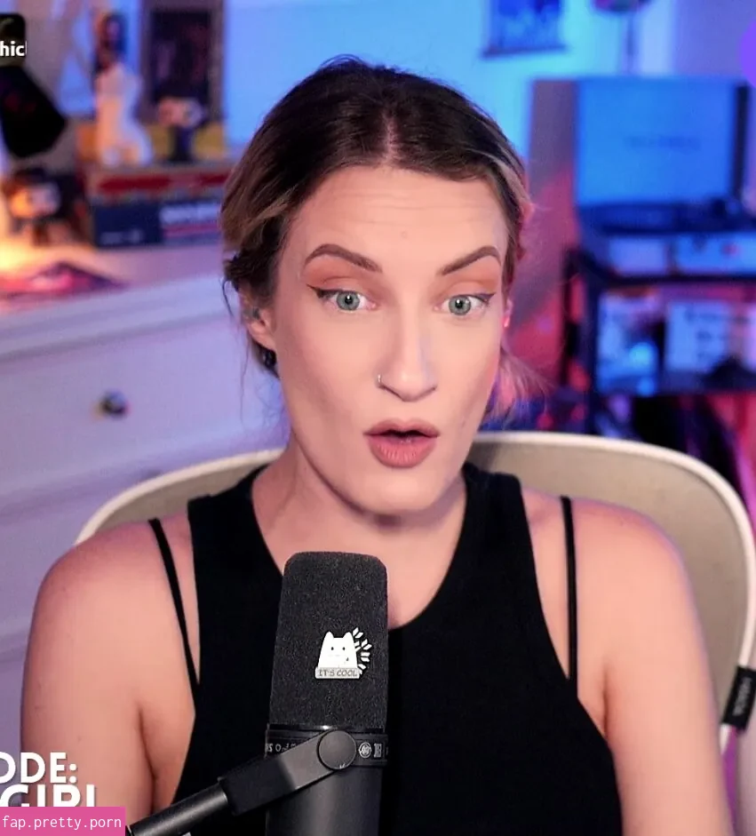 BasicWitGirl - Photo #03