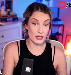 BasicWitGirl