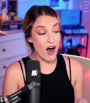 BasicWitGirl