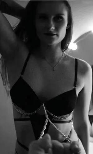 BadBitch-2
