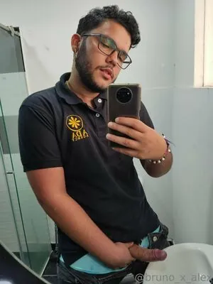 bruno_3xg