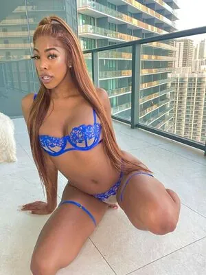babygirlnaomii