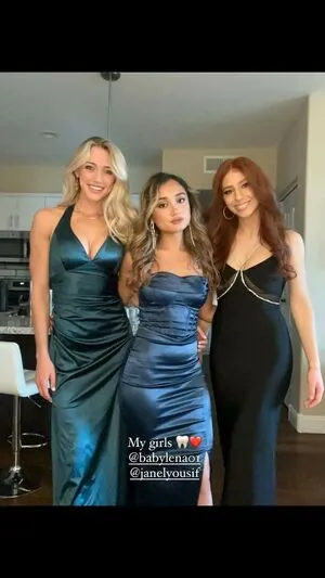 Babylena_