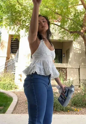 Babylena01