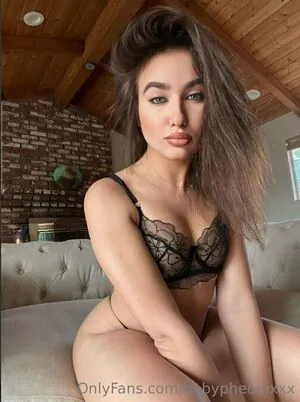 babypheonixxx