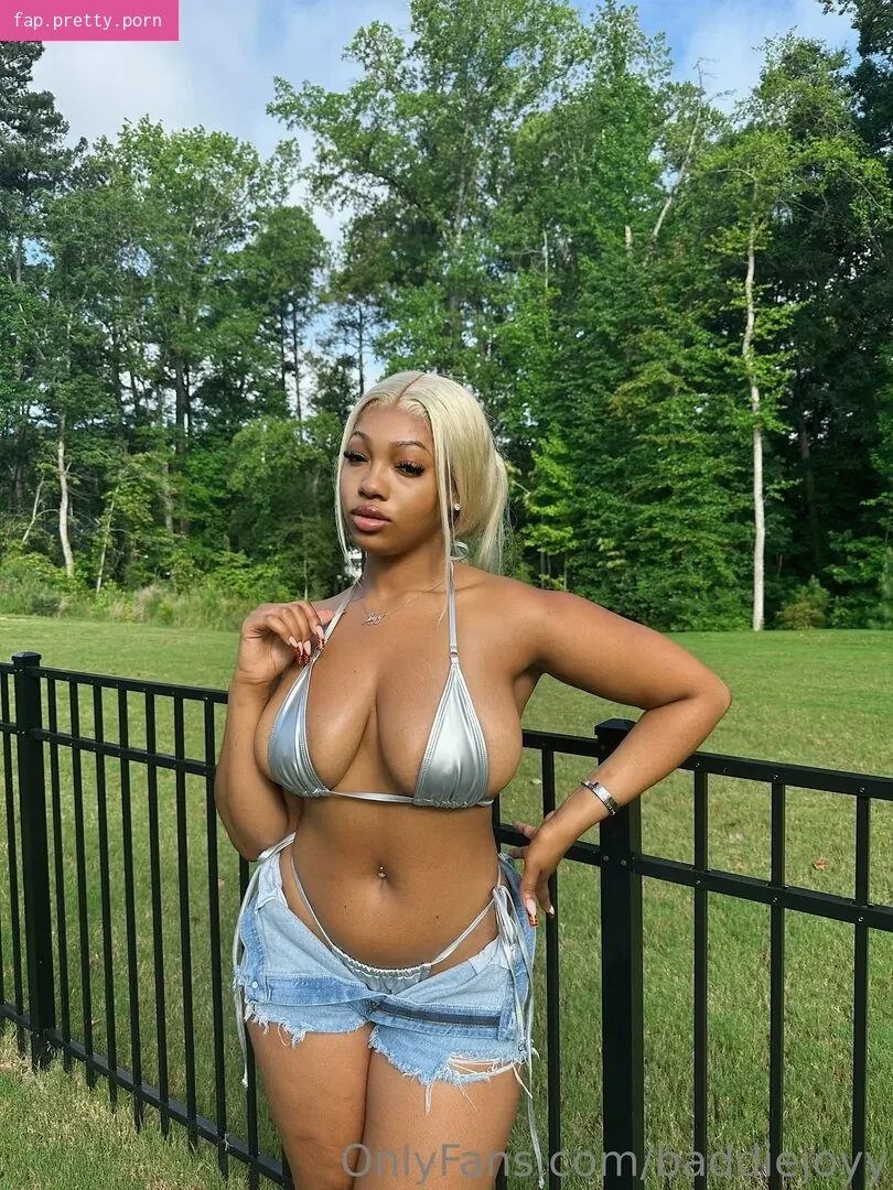 baddiejoyy - Photo #26