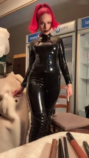 Badmómzjay