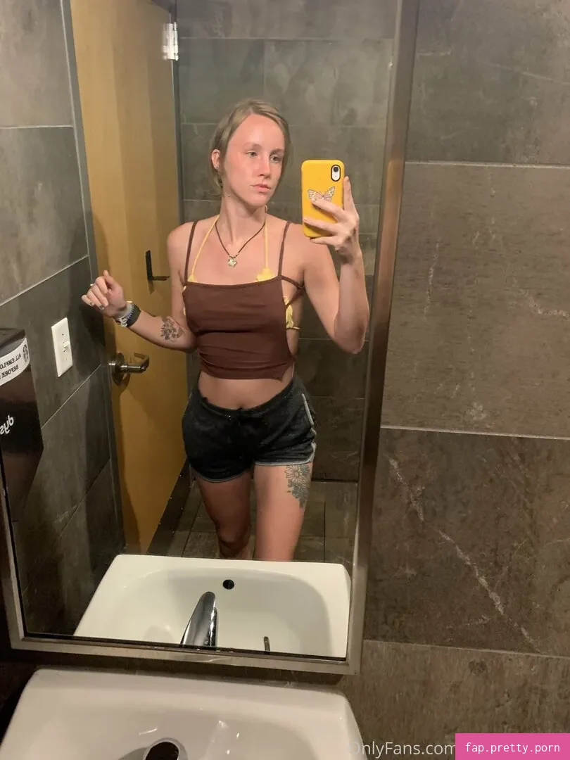 bananagirl98 - Photo #79