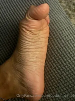 barefootbunny3456