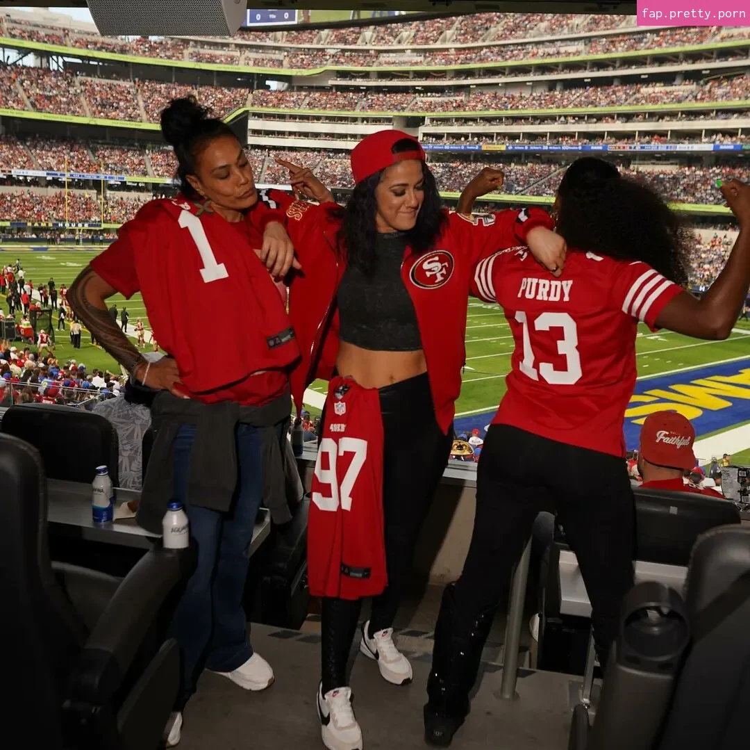 Bayley - Photo #48
