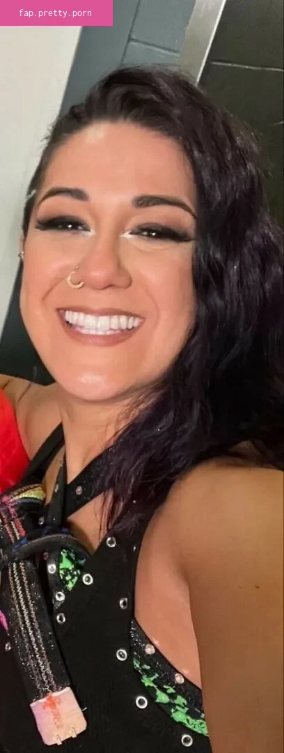 Bayley - Photo #70