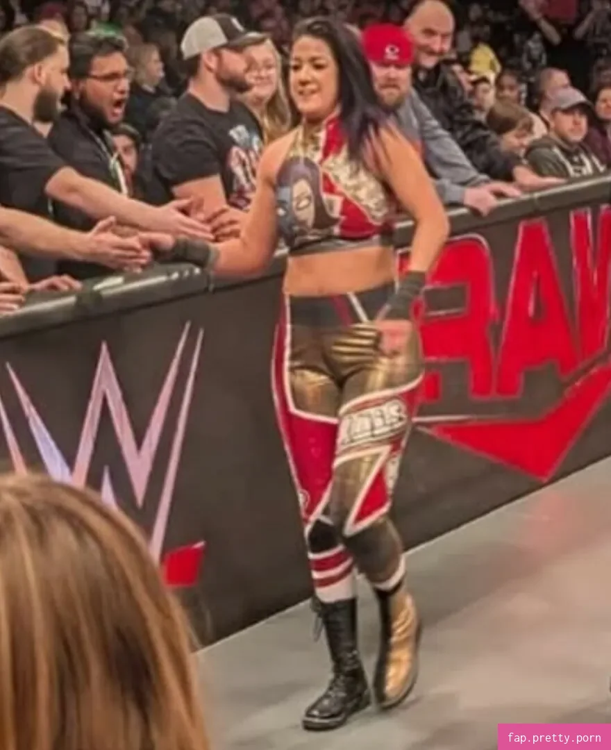 Bayley - Photo #19
