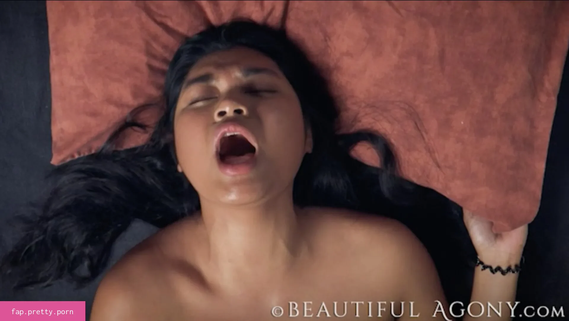 Beautiful Agony - Photo #51