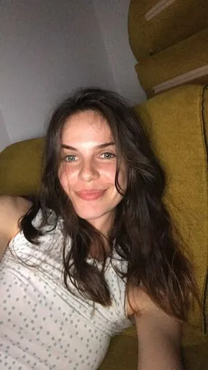 Bella_Alice
