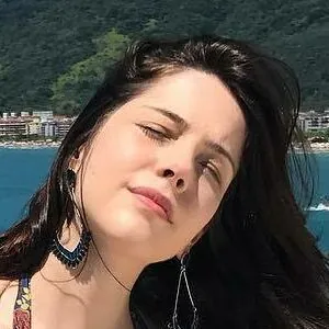 Bia Arantes