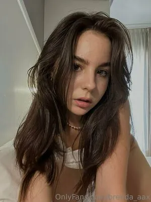 brenda_aax