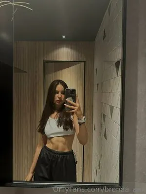 brenda_aax