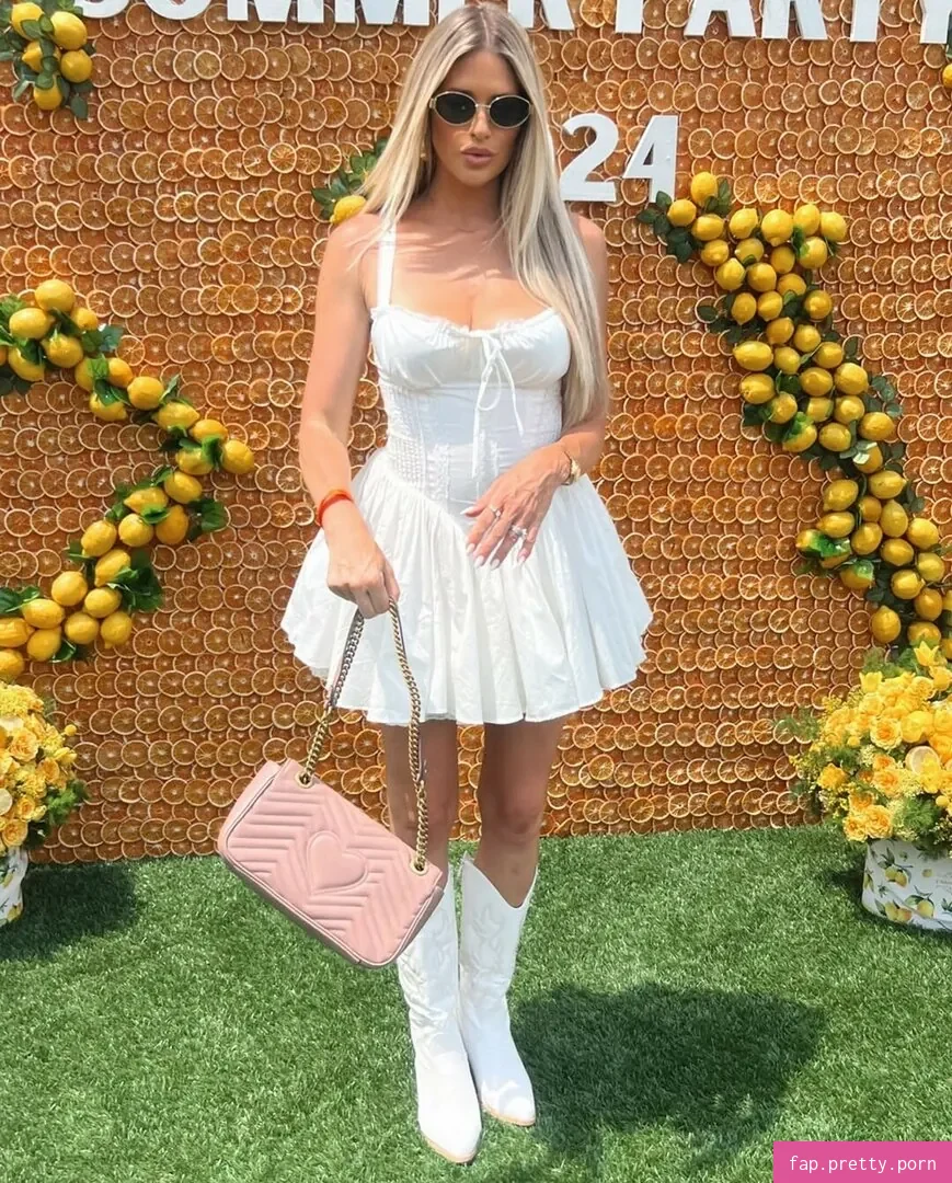 Barbie Blank - Photo #05