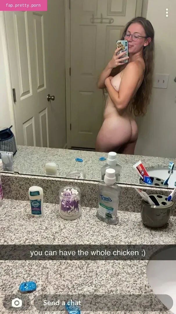 Bathroom Babe - Photo #11