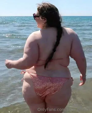 bbw_bonnie