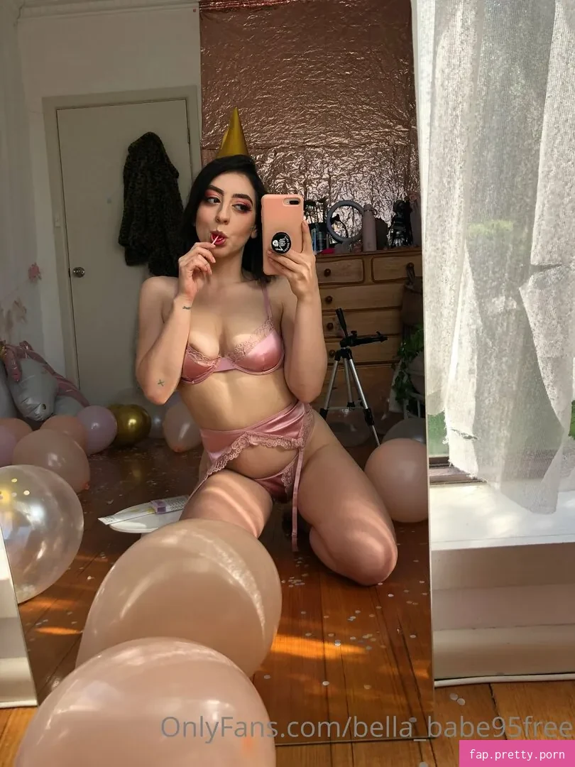 bella_babe95free - Photo #02