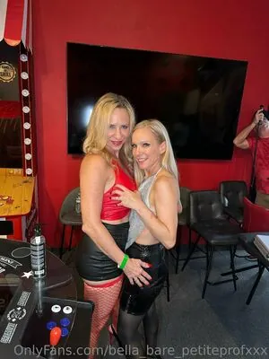 bella_bare_petiteprofxxx