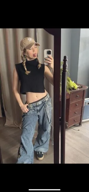 Brec Bassinger