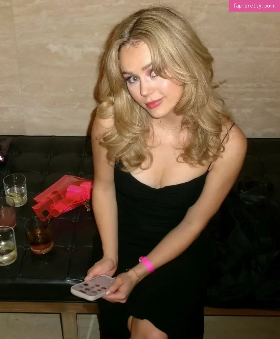 Brec Bassinger - Photo #24