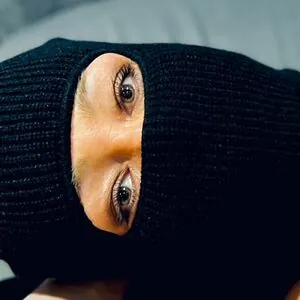 balaclava_cougar