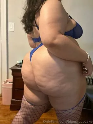 blues_cupcake