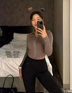 Beo Deul Jeong 정버들