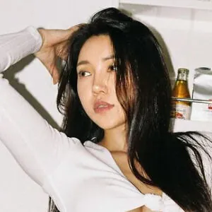 Beo Deul Jeong 정버들