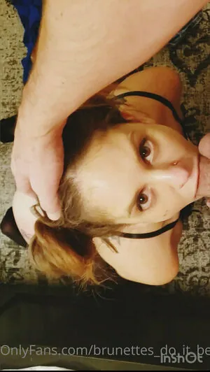 brunettes_do_it_better