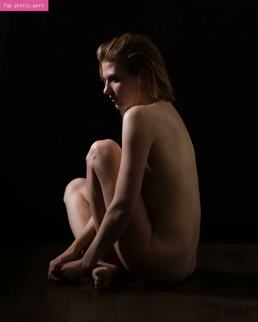 beatrice0neill - Photo #04