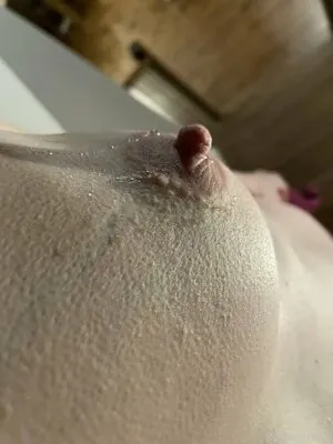 bedroom_eyes