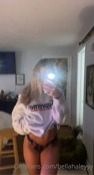 bellahaleyyy