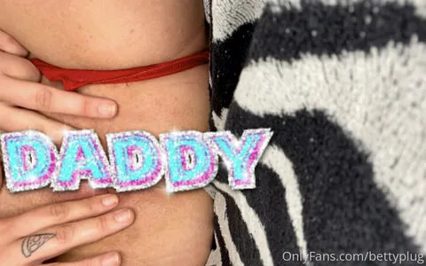 bettyplug