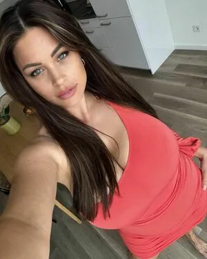 Busty Emily